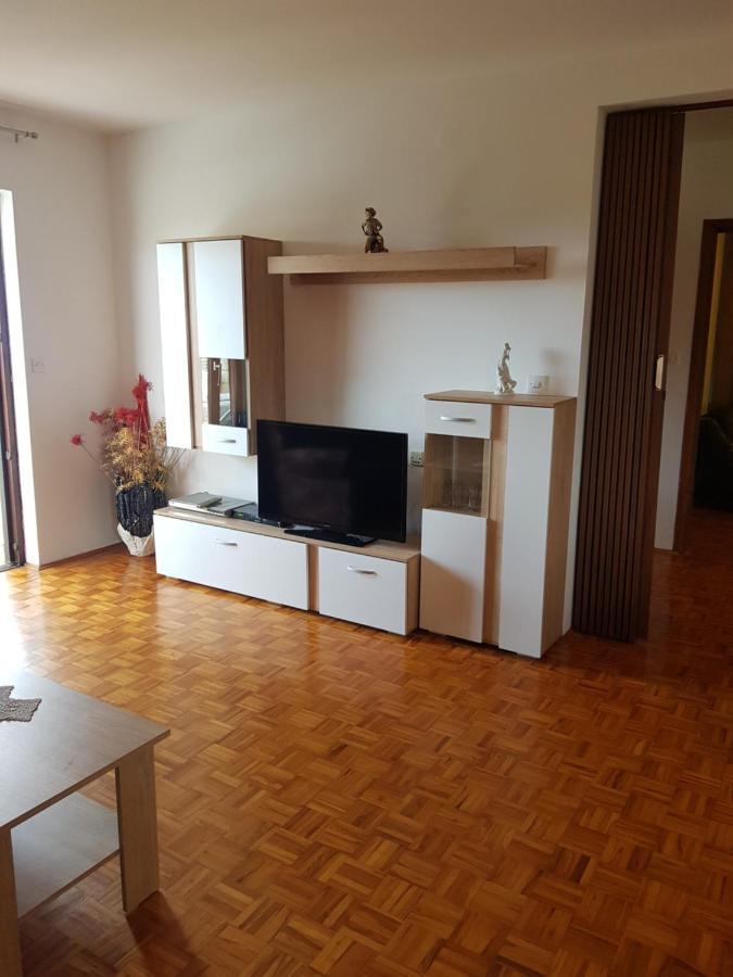 Lili Apartment Umag Exterior photo